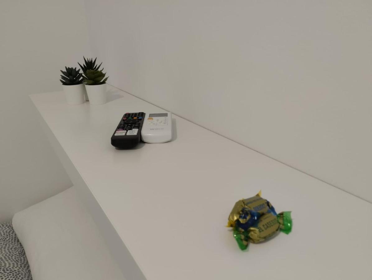 Mini Estudio Jacuzzi Doble Sevilla "Poligono Industrial" Zewnętrze zdjęcie